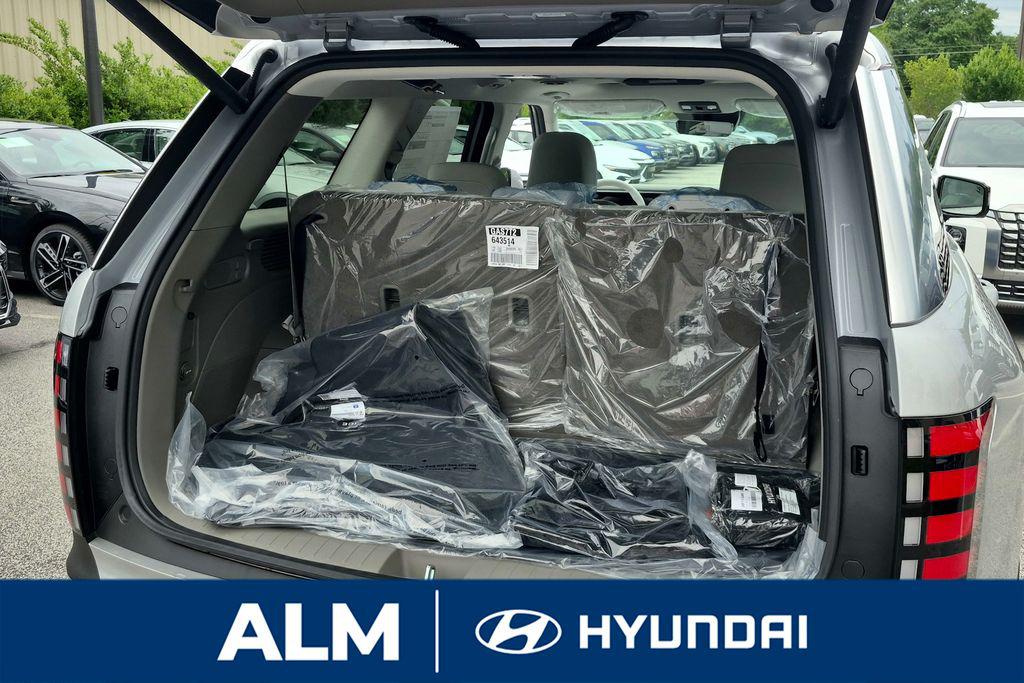 New 2026 Typhoon Silver Metallic HYUNDAI SEL Premium FWD image 8