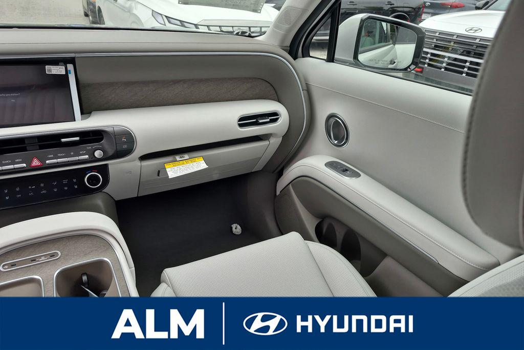 New 2026 Typhoon Silver Metallic HYUNDAI SEL Premium FWD image 22