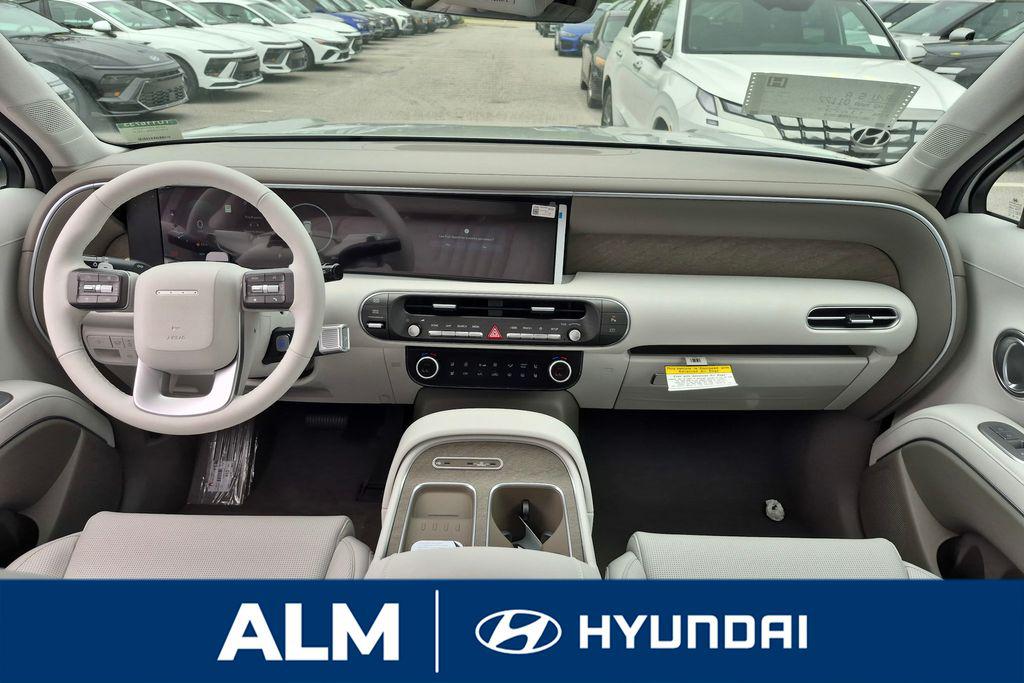 New 2026 Typhoon Silver Metallic HYUNDAI SEL Premium FWD image 23