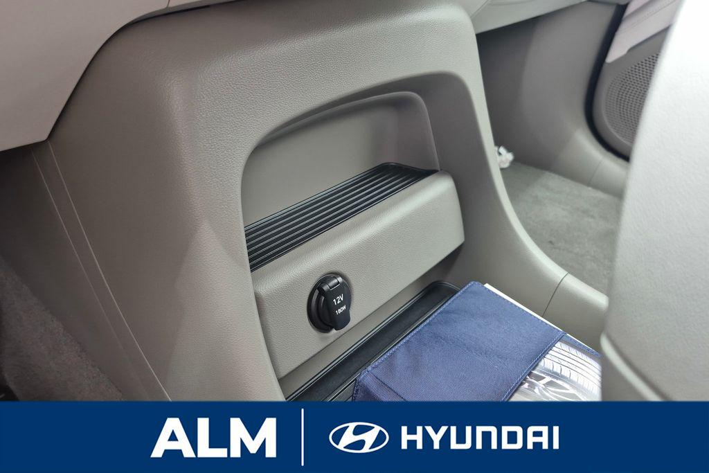 New 2026 Typhoon Silver Metallic HYUNDAI SEL Premium FWD image 28