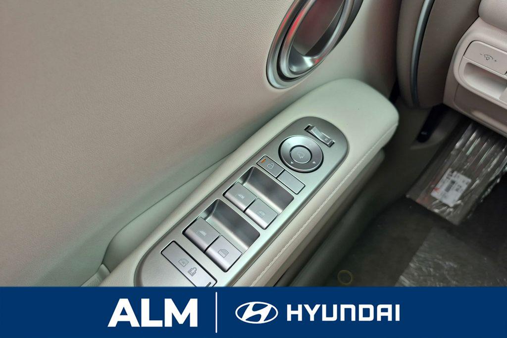 New 2026 Typhoon Silver Metallic HYUNDAI SEL Premium FWD image 36