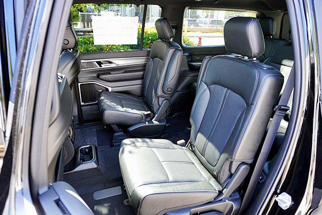 2026 Jeep Grand Wagoneer Limited Reserve 4x4