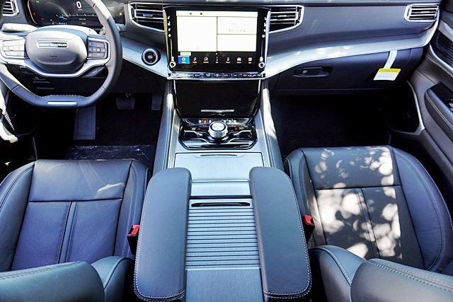 2026 Jeep Grand Wagoneer Limited Reserve 4x4