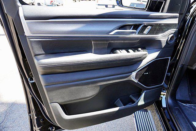 2026 Jeep Grand Wagoneer Limited Reserve 4x4