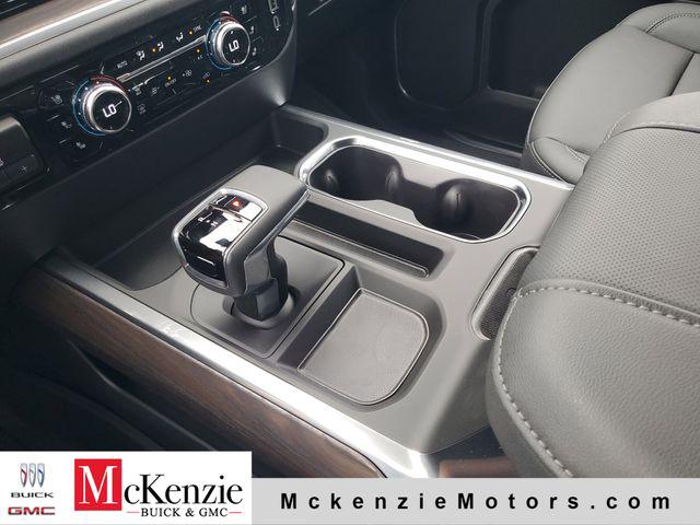 2026 GMC Sierra 1500 Crew Cab, Short Bed, SLT, 4WD