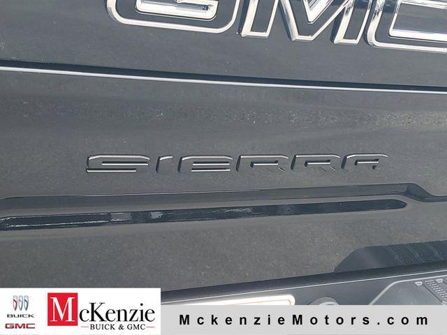 2026 GMC Sierra 1500 Crew Cab, Short Bed, SLT, 4WD
