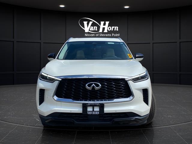 2023 INFINITI QX60 LUXE AWD