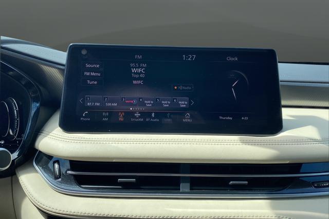 2023 INFINITI QX60 LUXE AWD