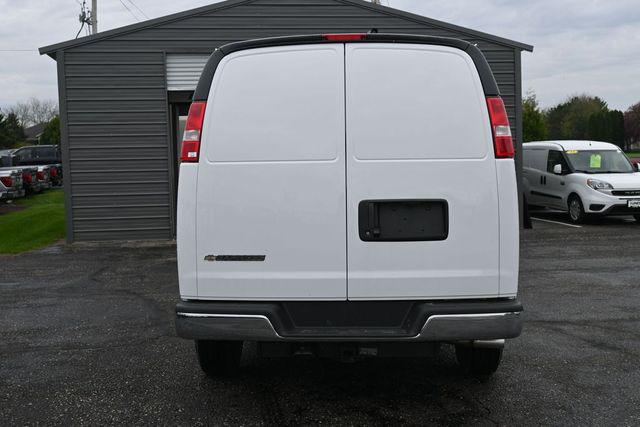 2026 Chevrolet Express Cargo Van 2500 Extended Wheelbase, WT, RWD
