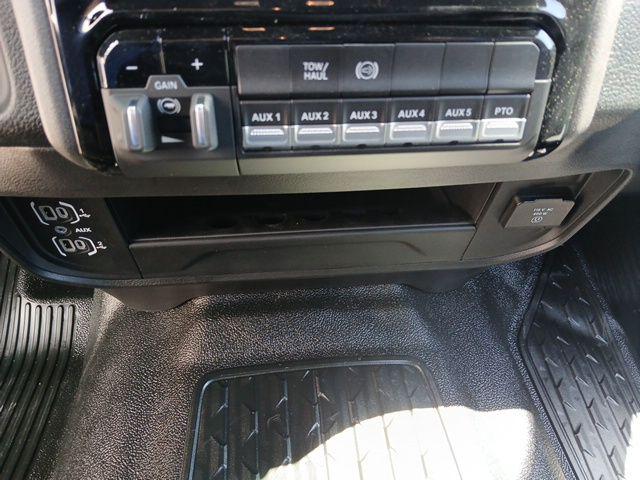 2026 Ram 3500 Tradesman/Big Horn