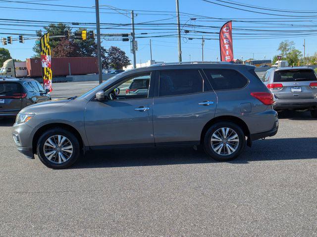 2019 Nissan Pathfinder S