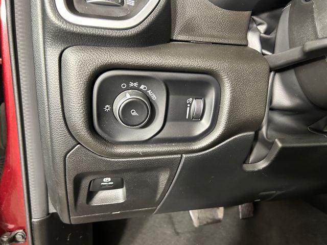 2023 Ram 1500 Big Horn Quad Cab 4x4 6'4" Box