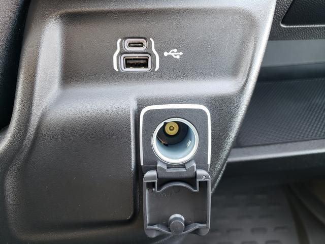 2025 Ram ProMaster 2500 Cargo Van Tradesman Low Roof 136" WB w/Pass Seat