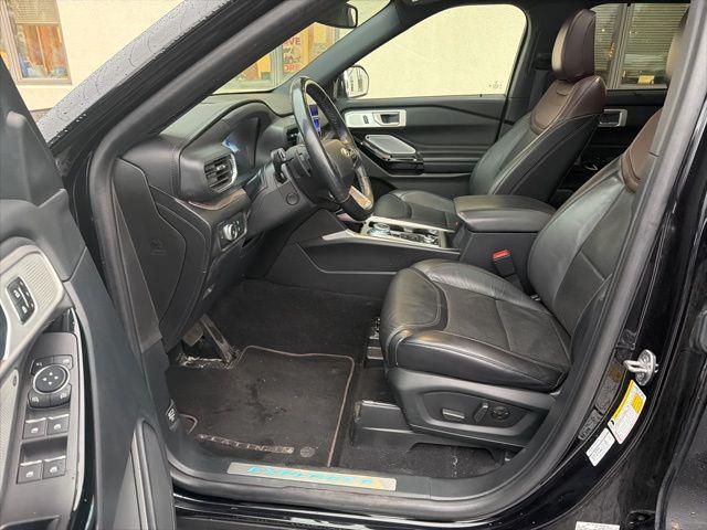 2021 Ford Explorer Platinum
