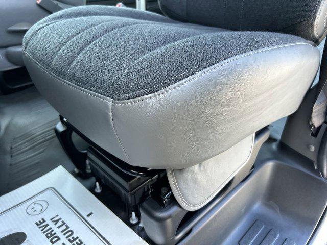 2026 Chevrolet Express Cargo Van 2500 Regular Wheelbase, WT, RWD