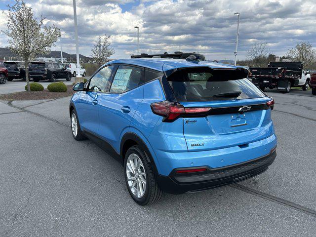 2027 Chevrolet Bolt LT FWD