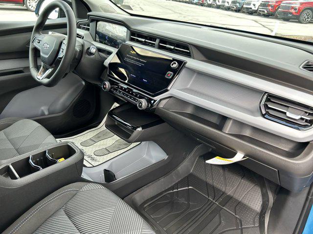 2027 Chevrolet Bolt LT FWD