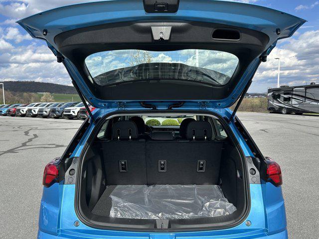 2027 Chevrolet Bolt LT FWD