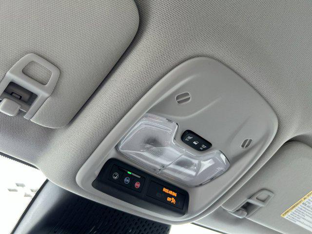 2027 Chevrolet Bolt LT FWD