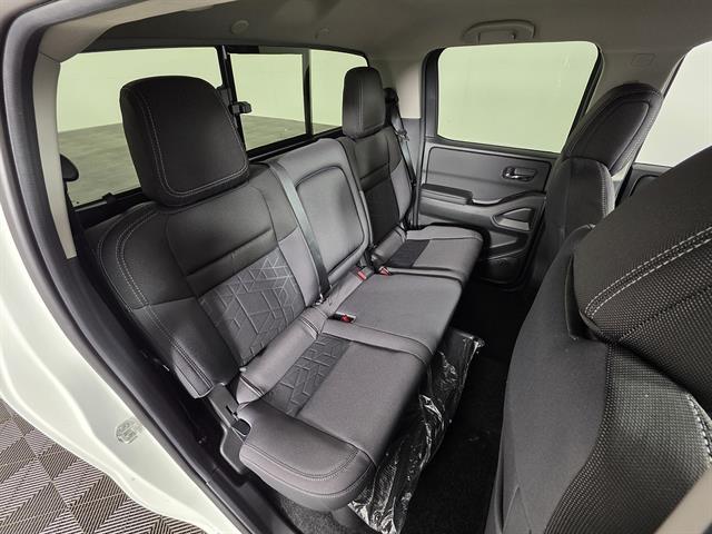 2026 Nissan Frontier Crew Cab SV 4x4