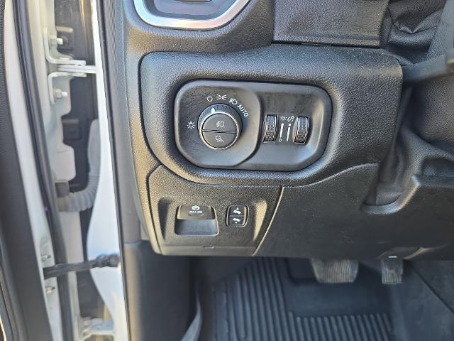 2022 Ram 1500 Laramie Crew Cab 4x4 5'7" Box
