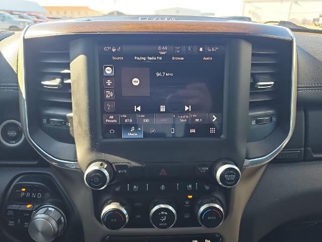 2022 Ram 1500 Laramie Crew Cab 4x4 5'7" Box