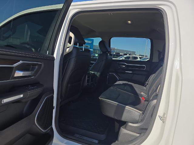 2022 Ram 1500 Laramie Crew Cab 4x4 5'7" Box