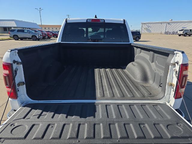 2022 Ram 1500 Laramie Crew Cab 4x4 5'7" Box