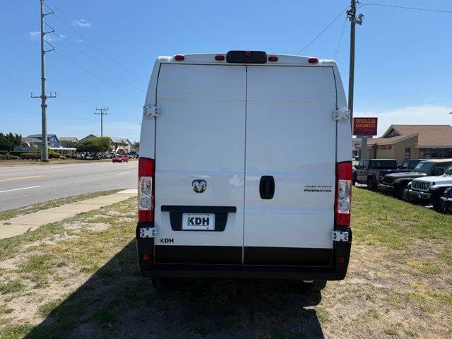 2025 Ram ProMaster 2500 Cargo Van Tradesman High Roof 159" WB w/Pass Seat