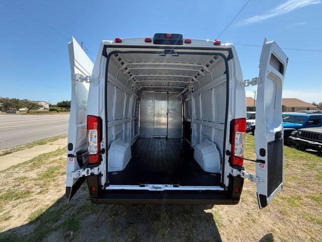 2025 Ram ProMaster 2500 Cargo Van Tradesman High Roof 159" WB w/Pass Seat
