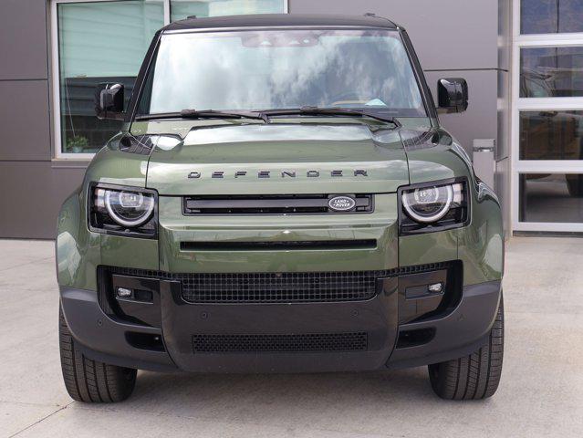 2026 Land Rover Defender P300 S