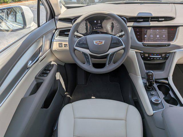 2026 Cadillac XT5 Premium Luxury FWD