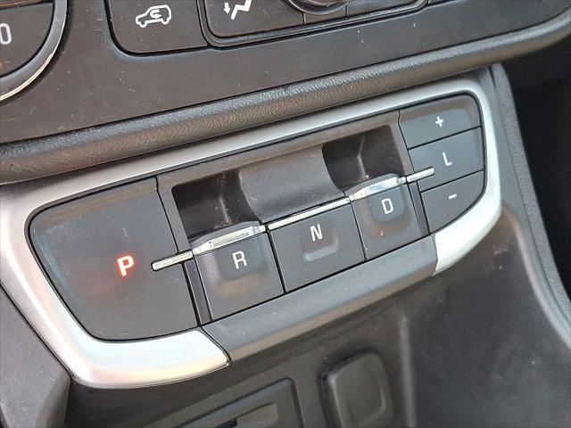 2023 GMC Terrain AWD SLT