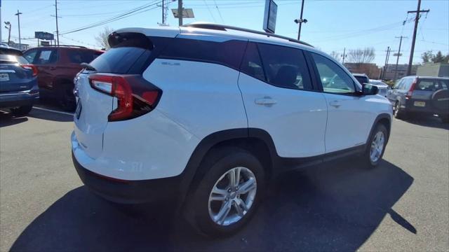 2022 GMC Terrain AWD SLE