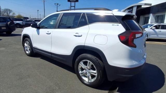 2022 GMC Terrain AWD SLE