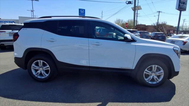 2022 GMC Terrain AWD SLE