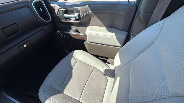 2021 GMC Sierra 1500 2WD Crew Cab Short Box SLT