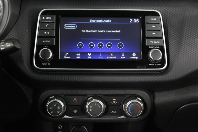 2025 Nissan Kicks S