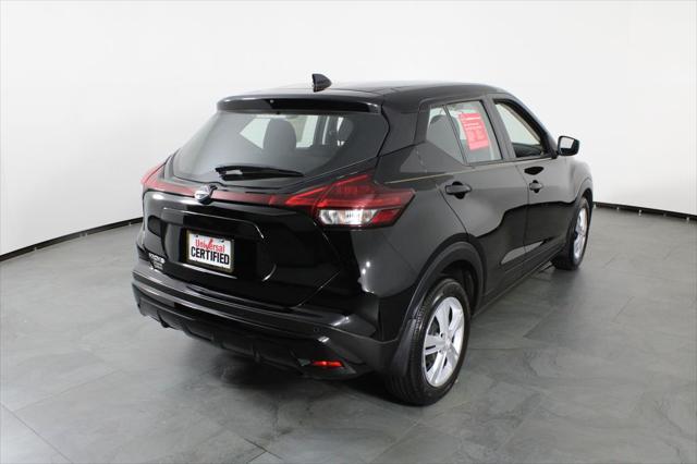 2025 Nissan Kicks S