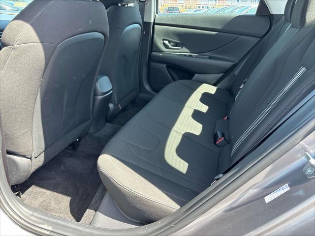 2023 Hyundai Elantra SEL