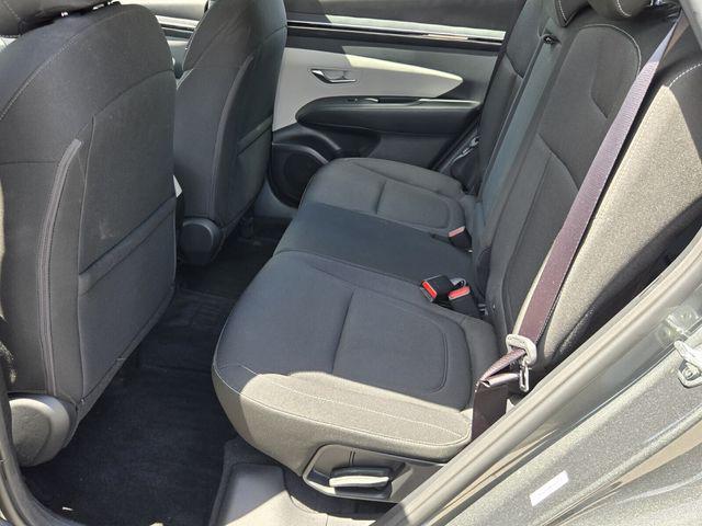 2022 Hyundai Tucson SE