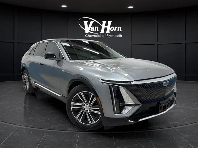 2024 Cadillac iQ Luxury w/1SC for sale in Plymouth, WI