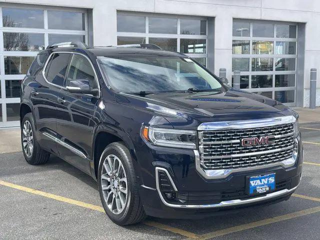 2022 GMC Acadia Denali for sale in Green Bay, WI