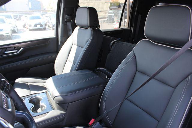 2026 GMC Yukon XL 4WD Elevation