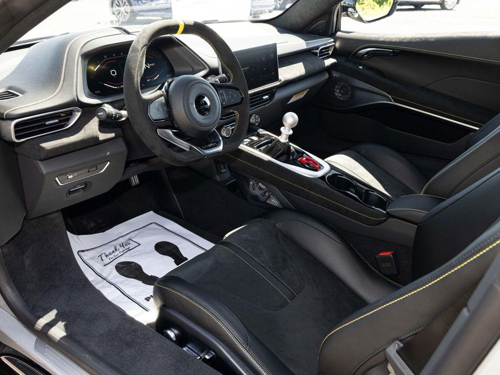 2026 Lotus Emira - Photo 21