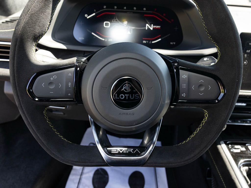 2026 Lotus Emira - Photo 29