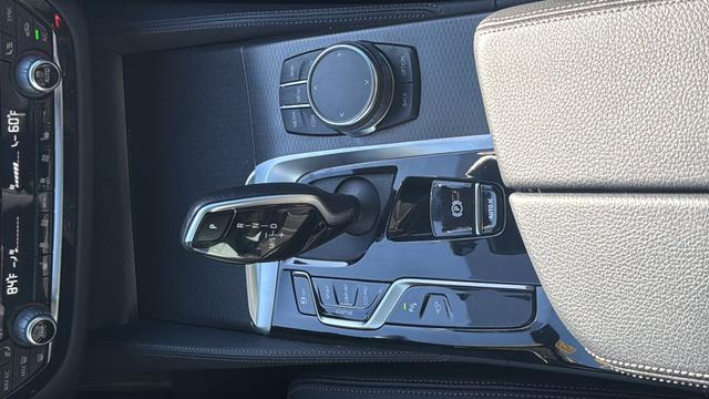 2023 BMW M5 i xDrive