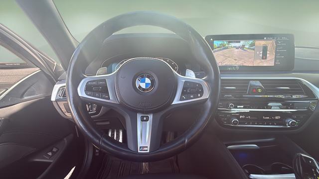 2023 BMW M5 i xDrive