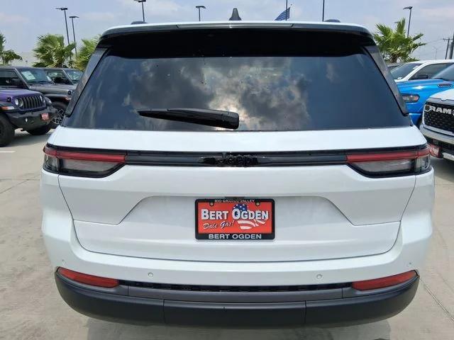 2026 Jeep Grand Cherokee Limited 4x2
