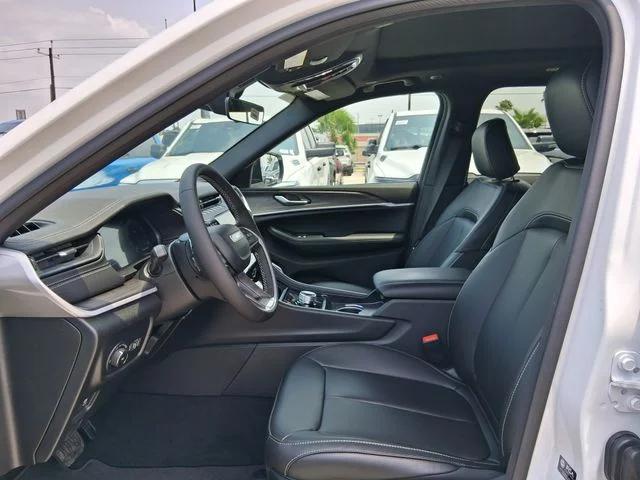 2026 Jeep Grand Cherokee Limited 4x2